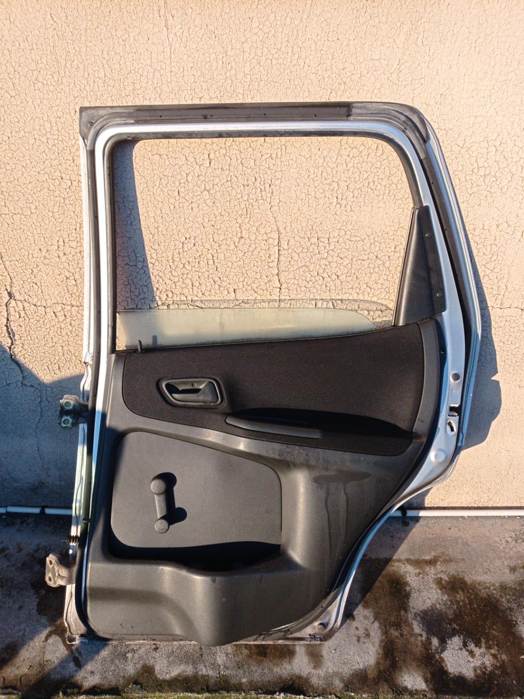Puerta trasera derecha SUZUKI IGNIS 2 Gasolina - 1