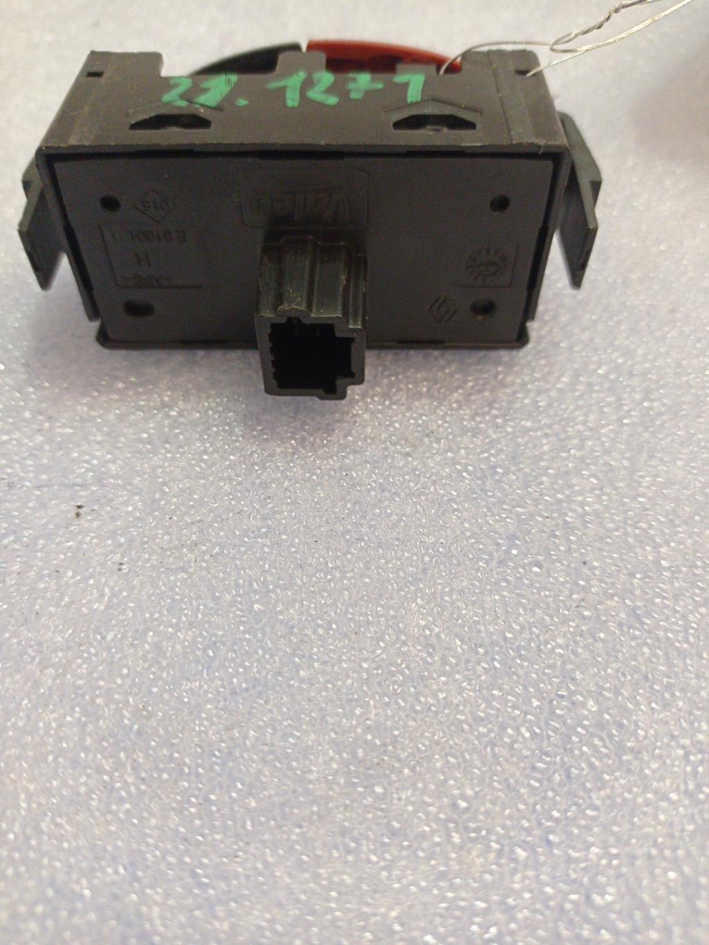 Bouton de warning RENAULT TWINGO 2 PHASE 2 Diesel - 1