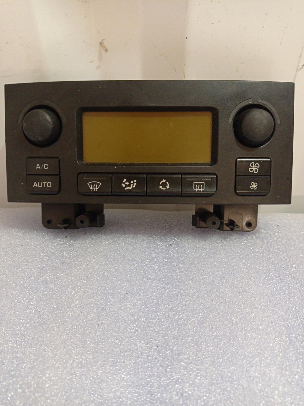 Commande chauffage CITROEN C4 1 PHASE 2 Diesel - 1