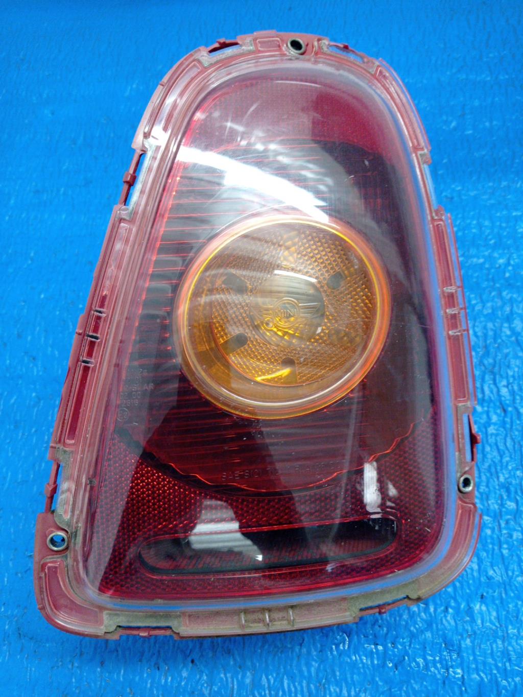Fanale posteriore principale destro (luci) MINI MINI 2 R56 PHASE 1 Diésel - 1