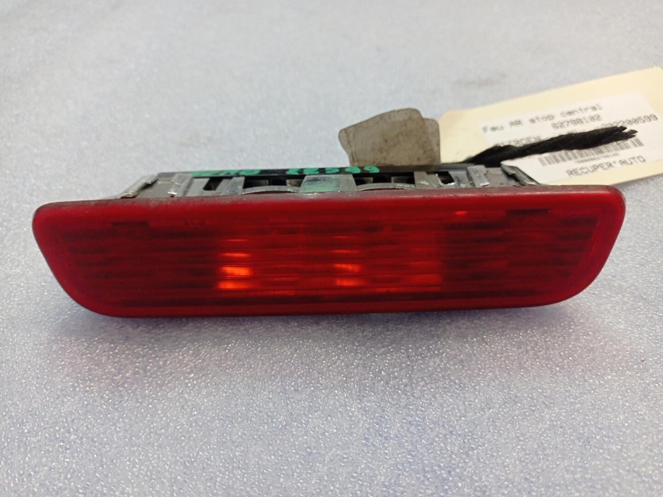 Feu arriere stop central CITROEN NEMO Diesel - 1