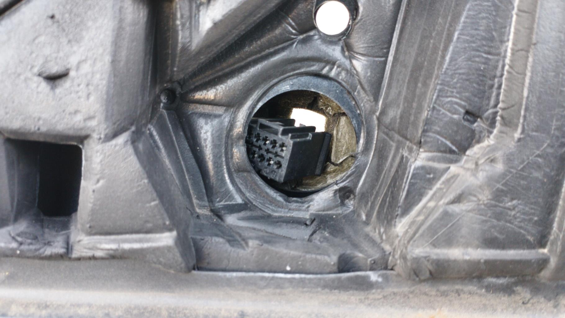 Portiera anteriore sinistra RENAULT MEGANE 2 PHASE 1 Diésel - 1