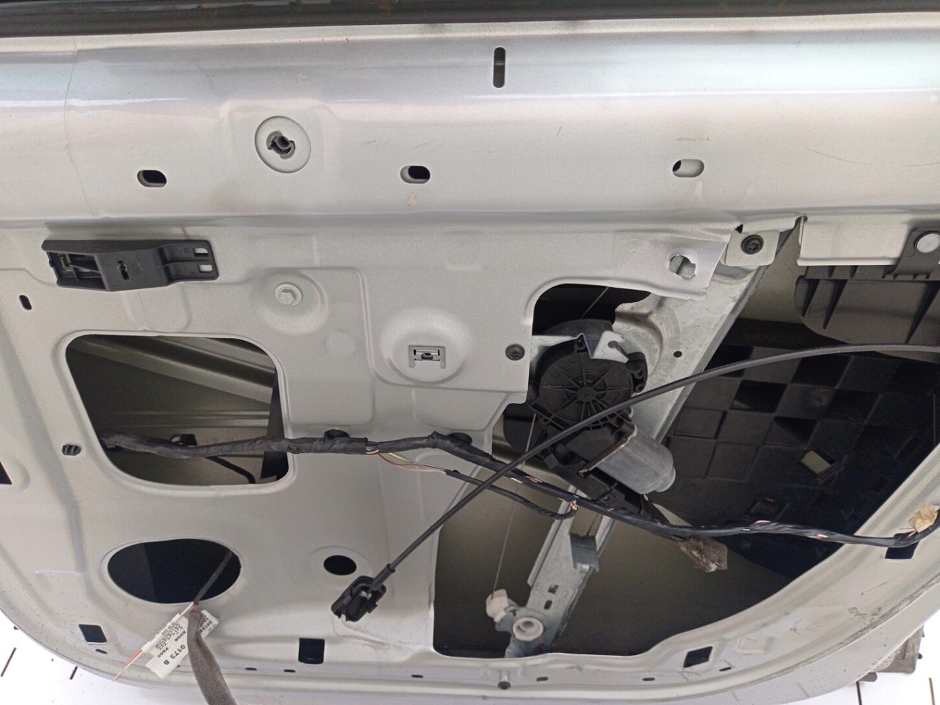 Portiera anteriore destra RENAULT SCENIC 2 PHASE 1 Diésel - 1