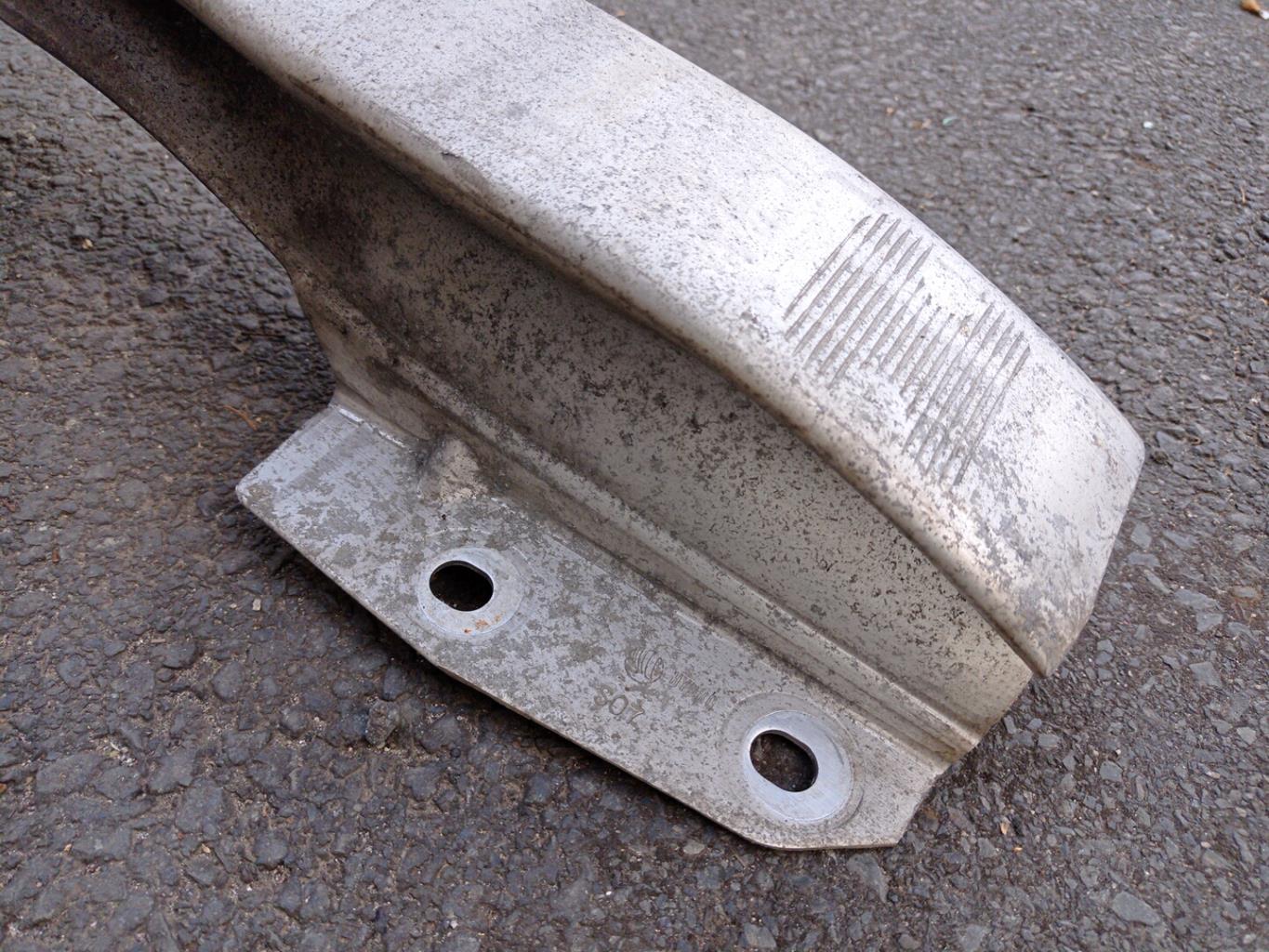 Traversa rinforzo paraurti anteriore RENAULT LAGUNA 3 PHASE 1 Diésel - 1