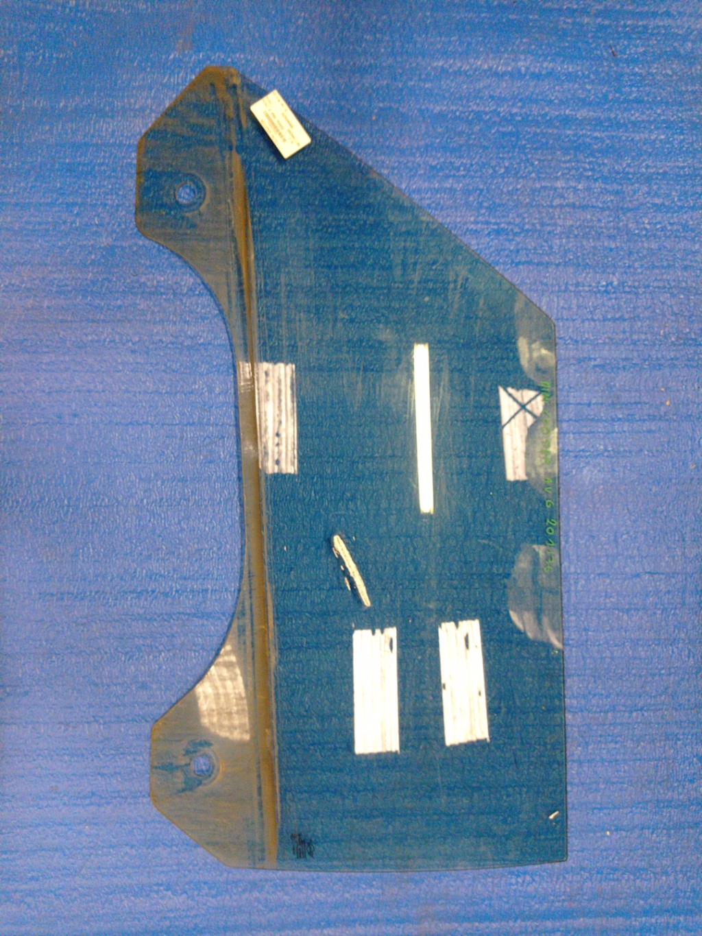 Vitre avant gauche MINI MINI 2 R56 PHASE 1 Diesel - 1