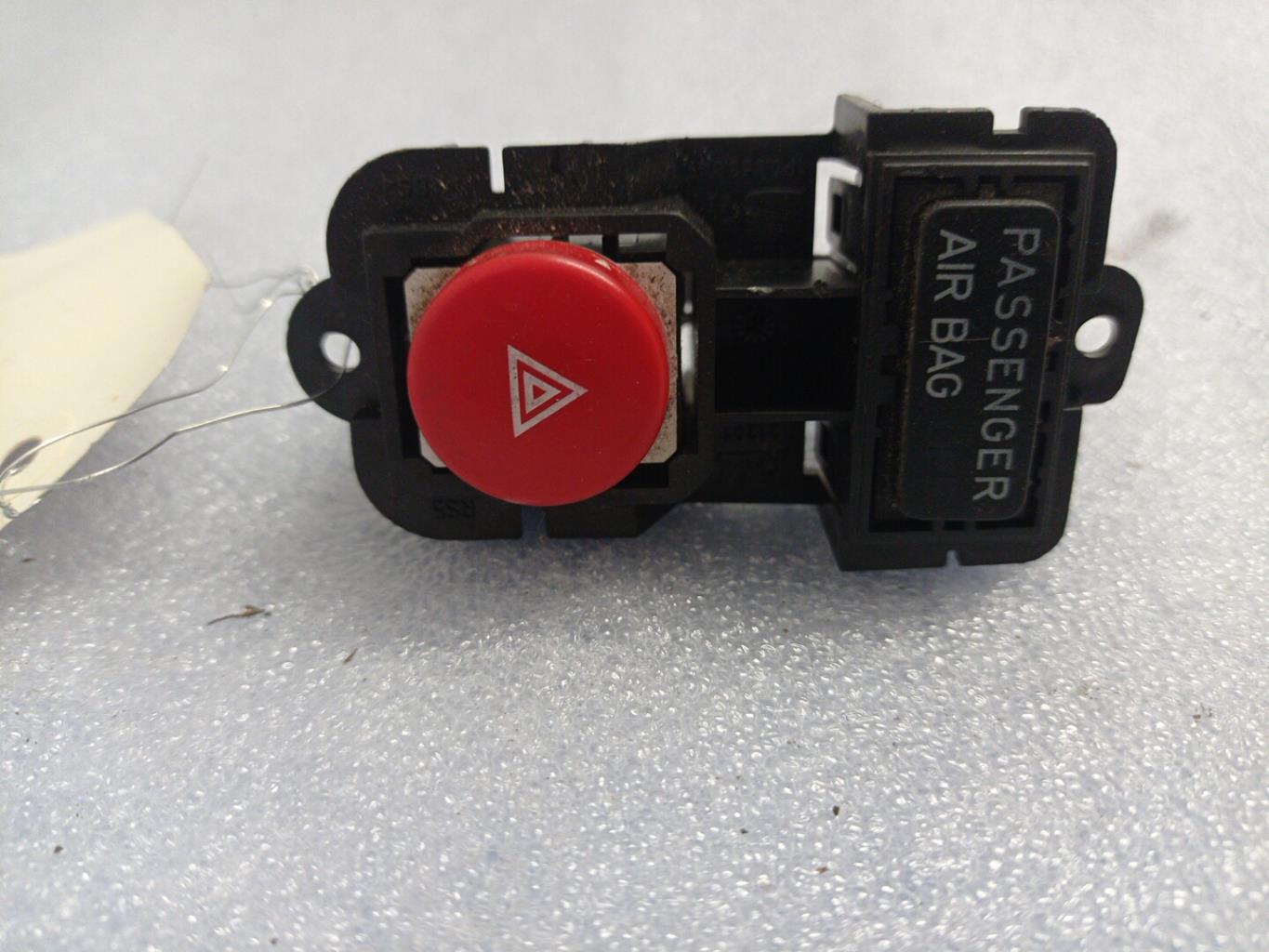 Bouton de warning SEAT LEON 2 PHASE 1 Diesel - 1