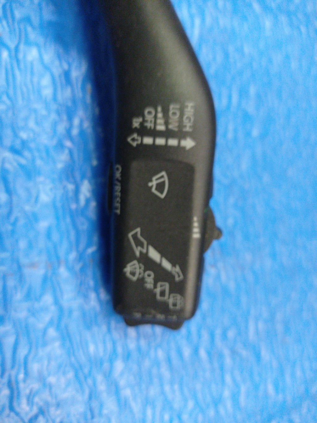 Commodo d'essuie glaces VOLKSWAGEN GOLF PLUS PHASE 2 Diesel - 1