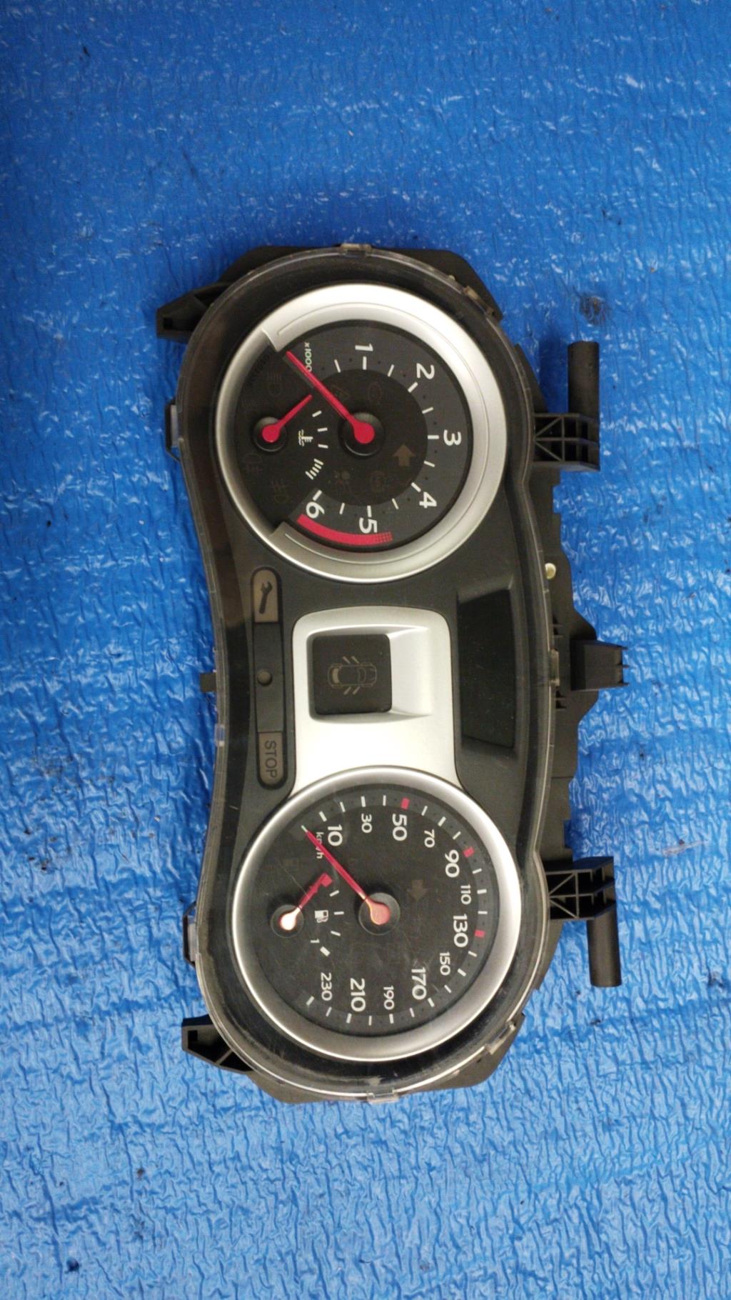 Compteur RENAULT CLIO 3 PHASE 1 Diesel - 1