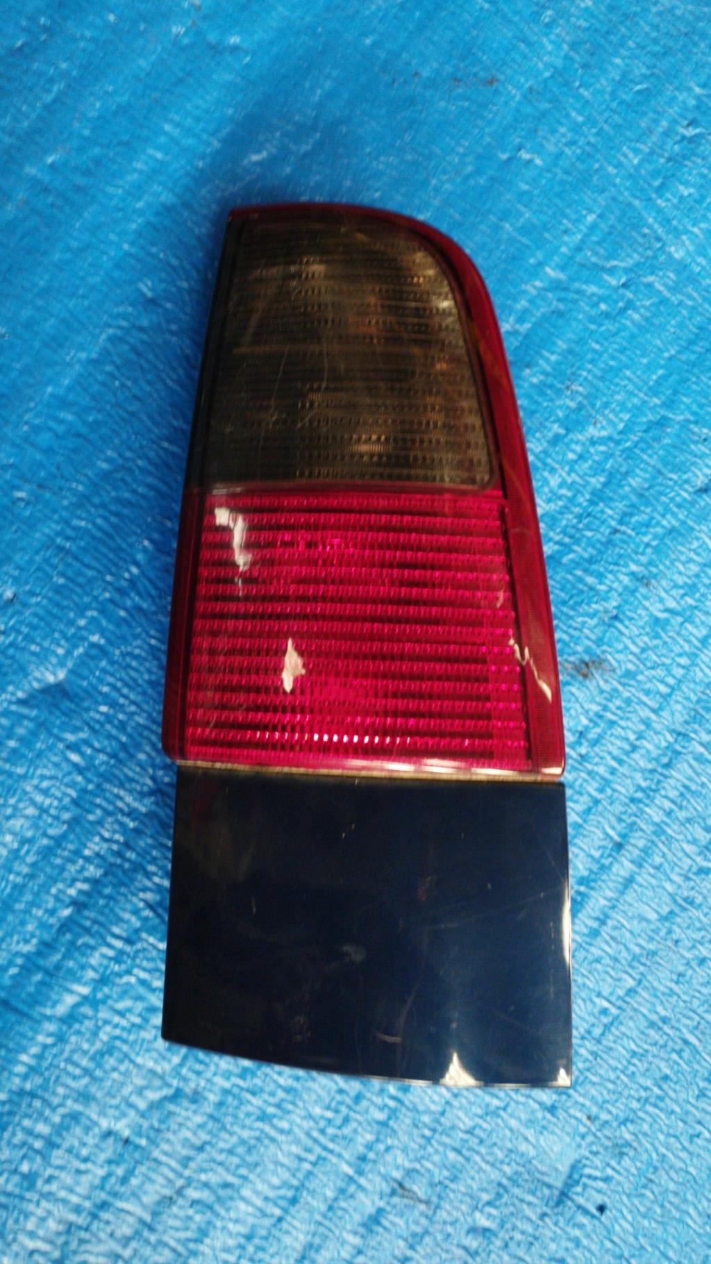 Fanale posteriore principale destro (luci) SEAT CORDOBA 1 VARIO PHASE 2 BREAK Diésel - 1