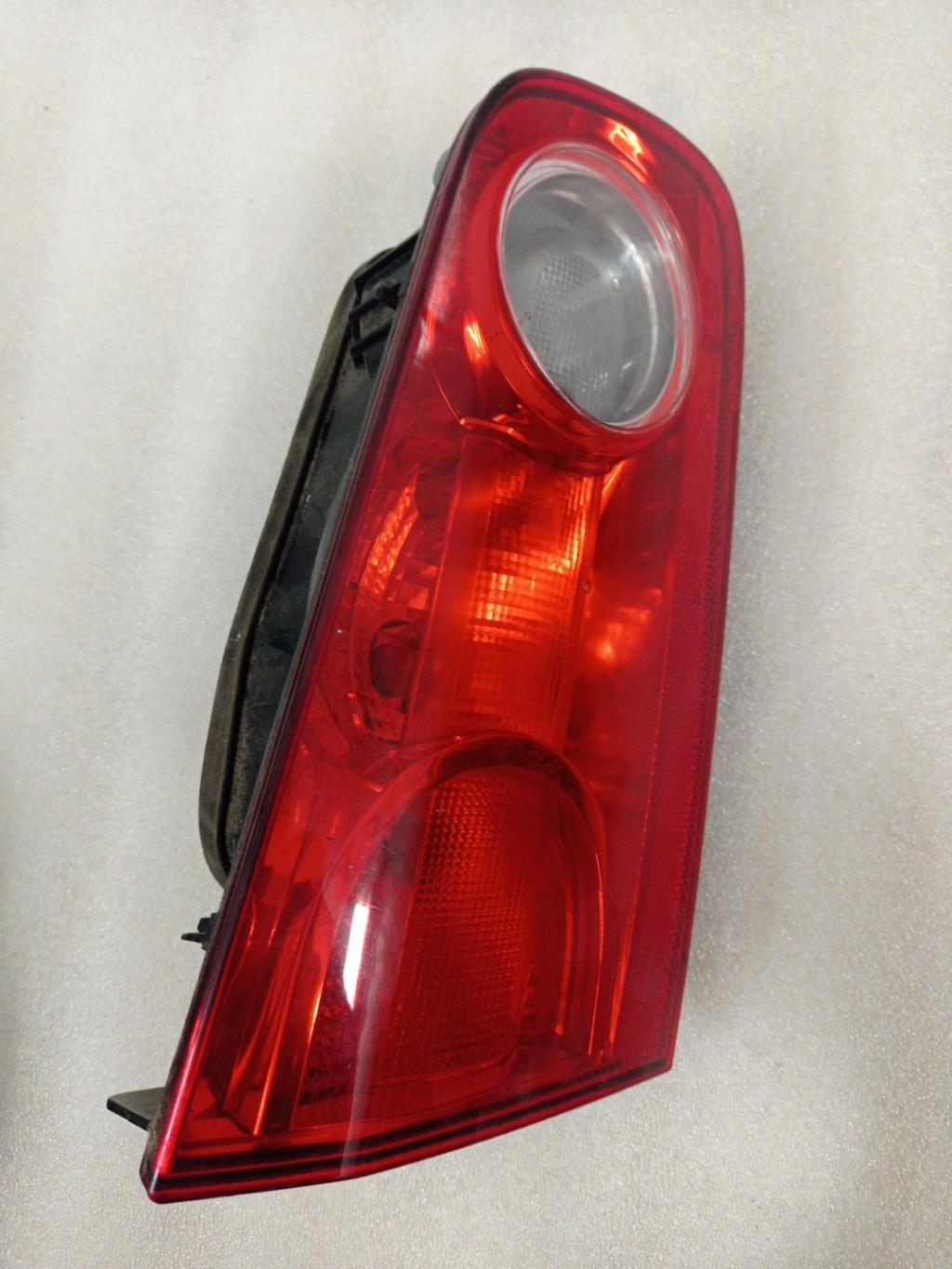 Fanale posteriore principale sinistro (luci) RENAULT LAGUNA 2 PHASE 2 Diésel - 1