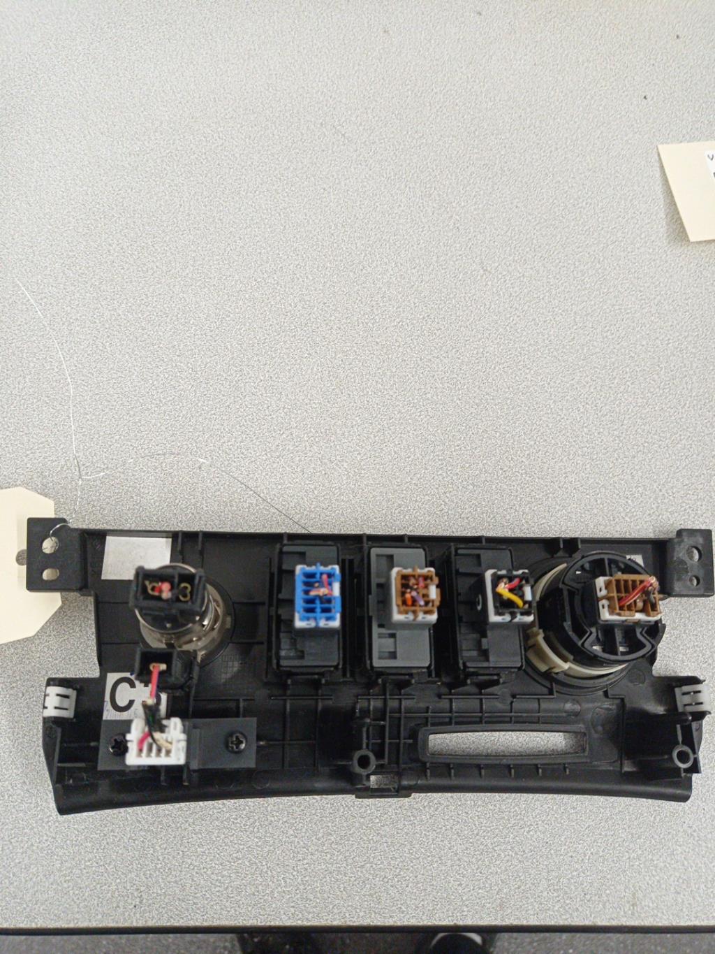 Bouton de demarrage RENAULT KOLEOS 1 PHASE 1 Diesel - 1