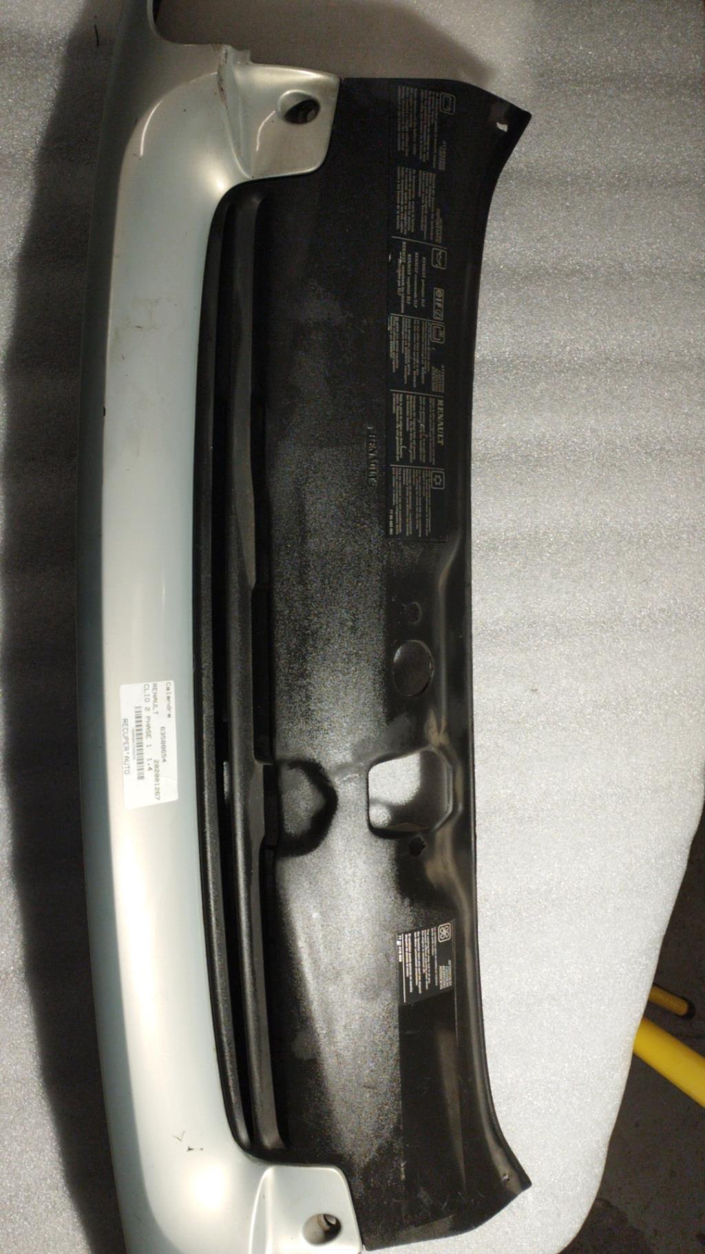 Calandre RENAULT CLIO 2 PHASE 1 Essence - 1