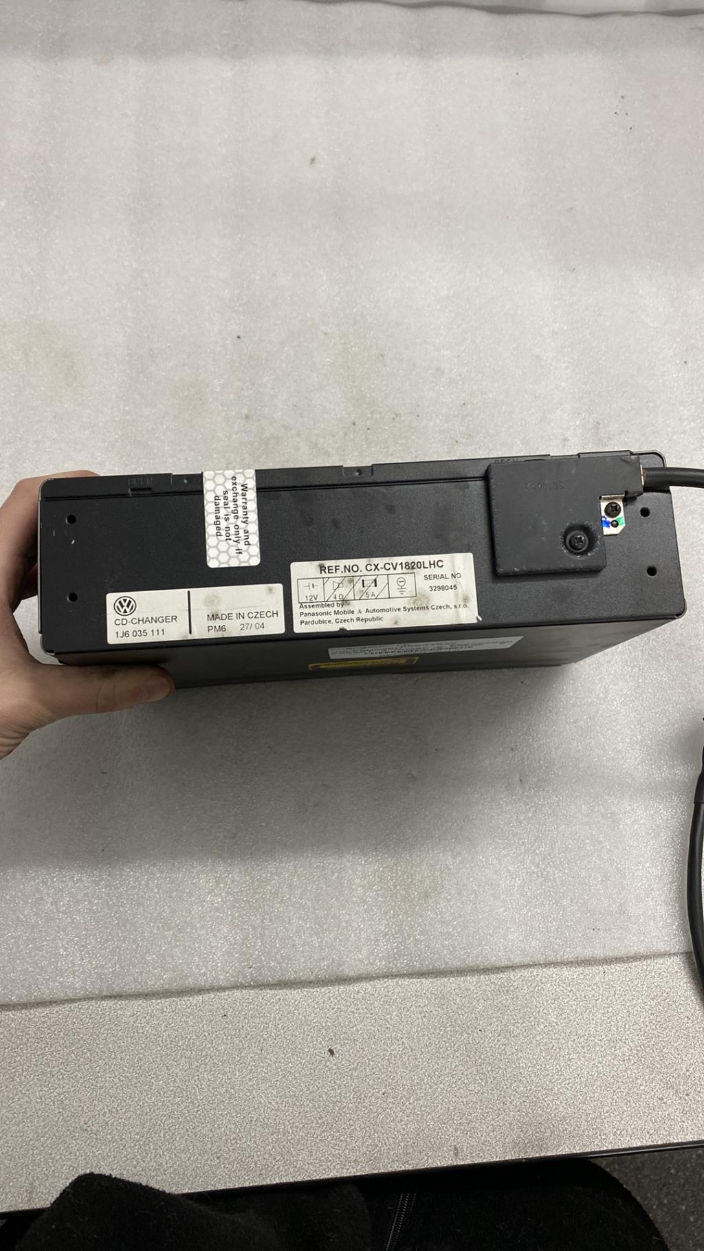Chargeur CD VOLKSWAGEN PASSAT 4 PHASE 2 BREAK Diesel - 1