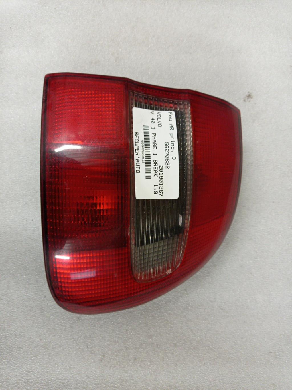 Fanale posteriore principale destro (luci) VOLVO V 40 1 PHASE 1 BREAK Diésel - 1