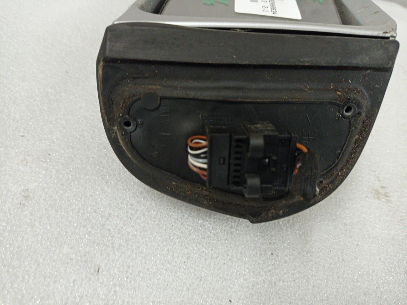 Retrovisor derecho MERCEDES CLASSE E 210 PHASE 2 Diésel - 1