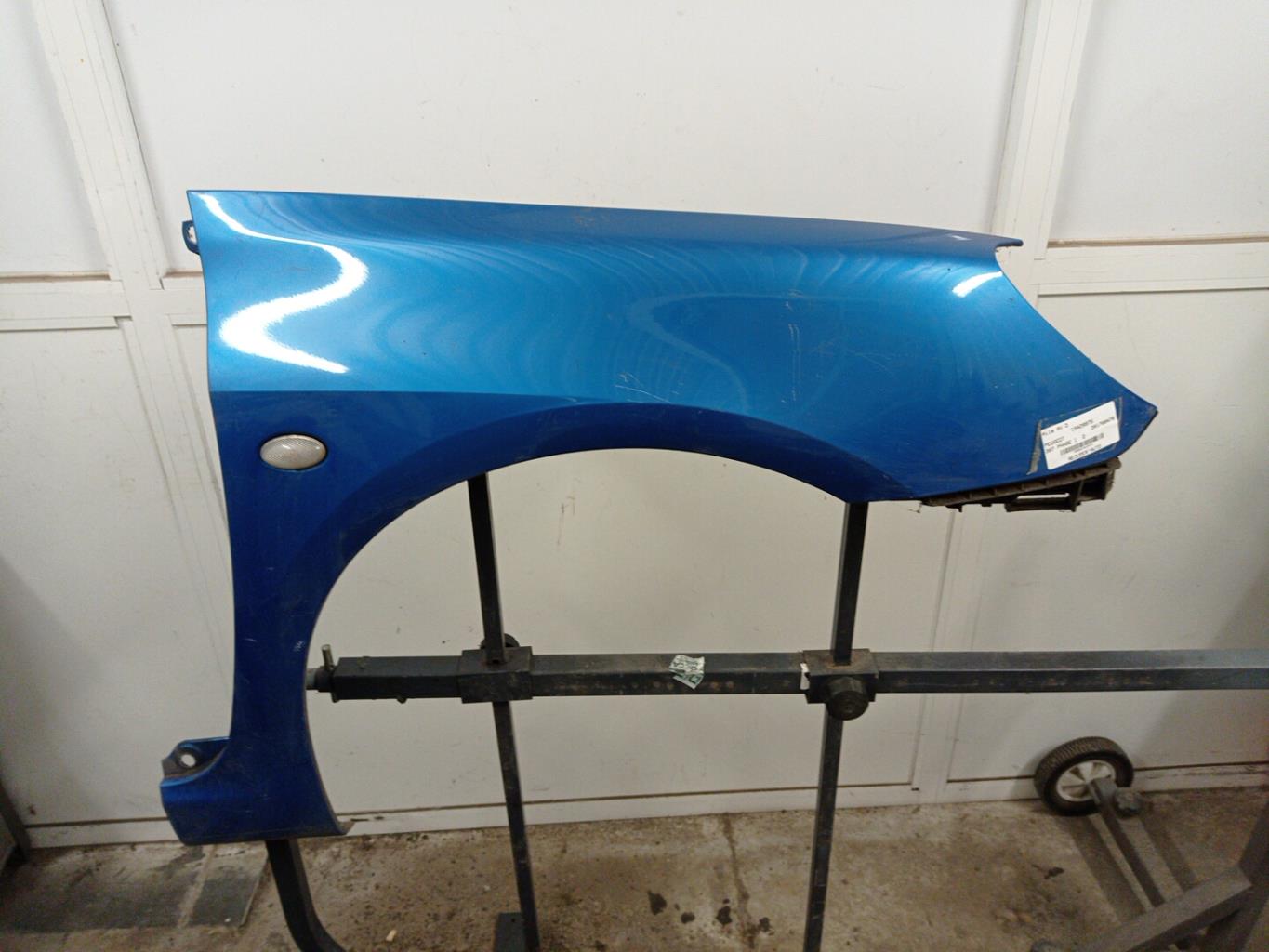 Parafango anteriore destro PEUGEOT 307 PHASE 1 Diésel - 1