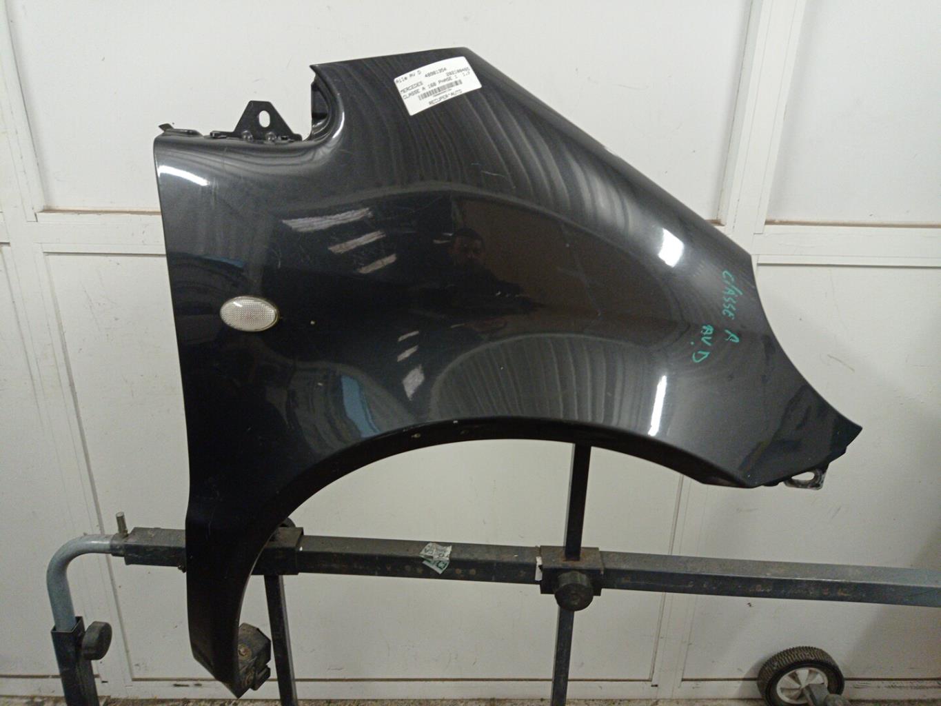 Parafango anteriore destro MERCEDES CLASSE A 168 PHASE 1 Diésel - 1