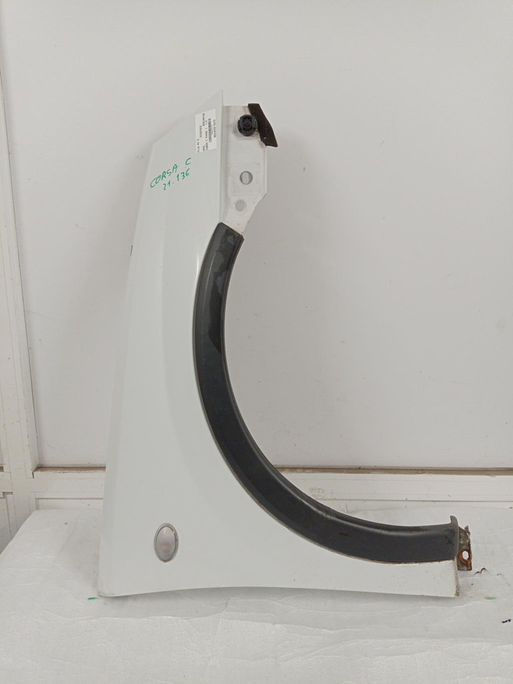 Aile avant droit OPEL CORSA C PHASE 1 Essence - 1
