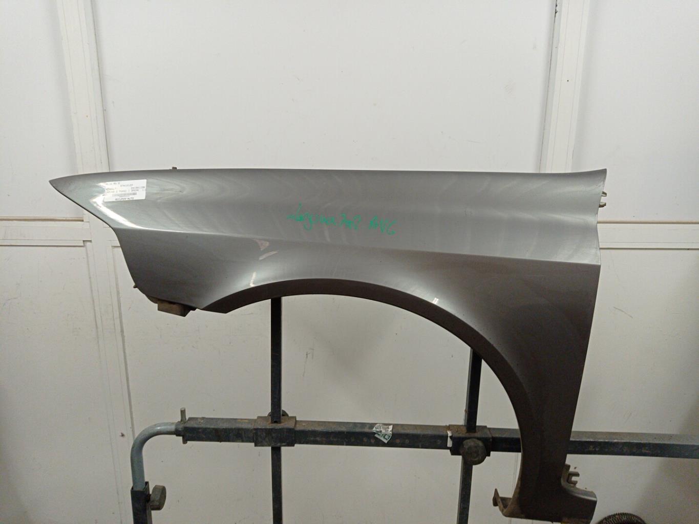 Parafango anteriore sinistro RENAULT LAGUNA 2 PHASE 1 BREAK Diésel - 1