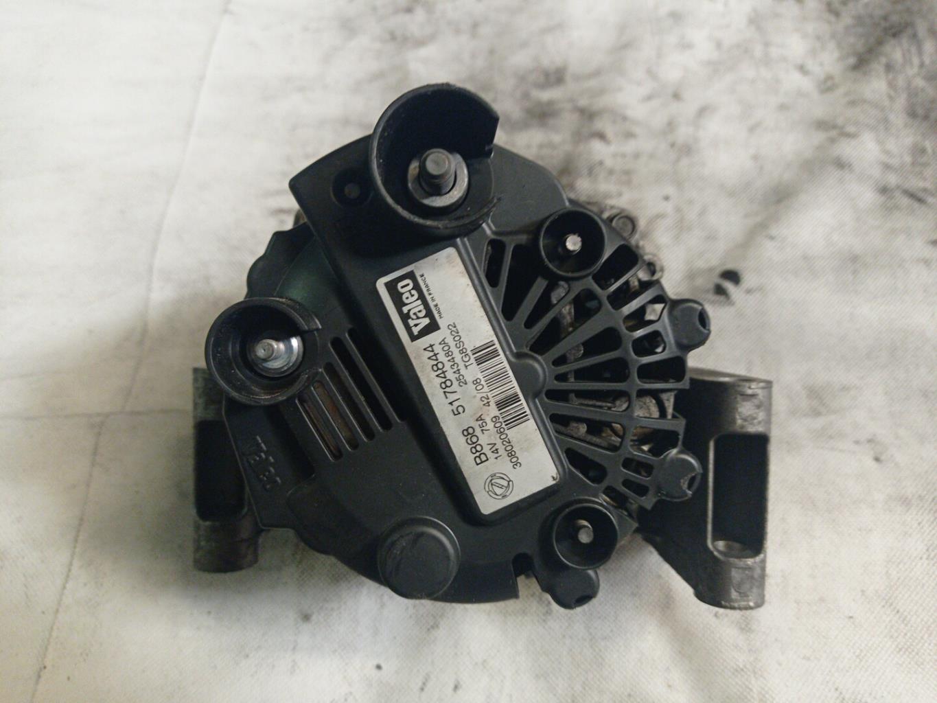 Alternatore FIAT PUNTO 2 PHASE 2 Diésel - 1