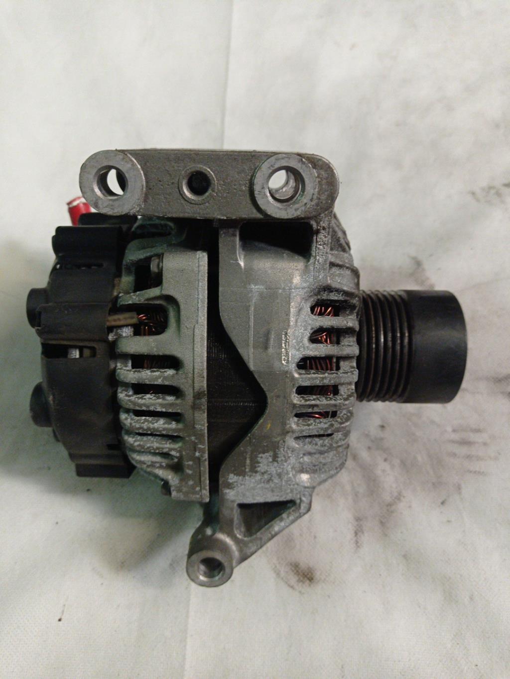 Alternateur SUZUKI SPLASH Diesel - 1
