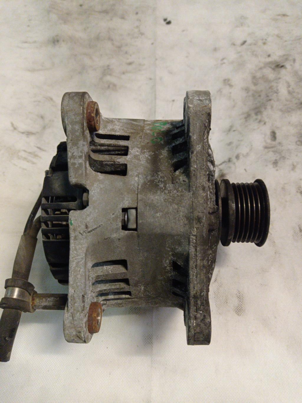 Alternatore VOLKSWAGEN POLO 4 PHASE 1 Gasolina - 1