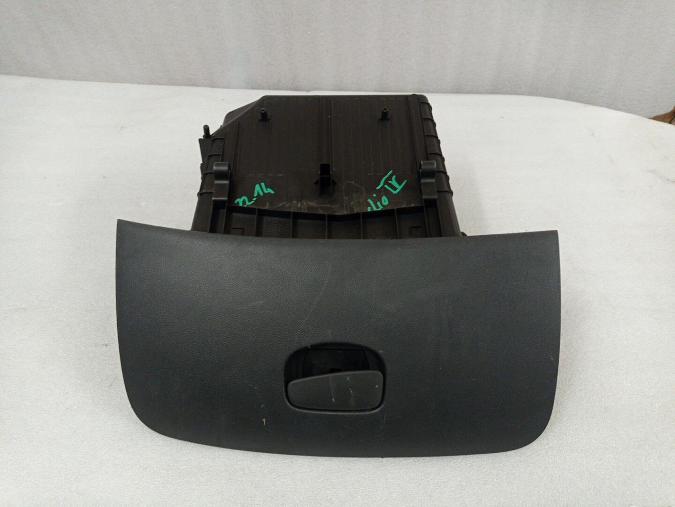 Boite a gants RENAULT CLIO 4 PHASE 2 Diesel - 1