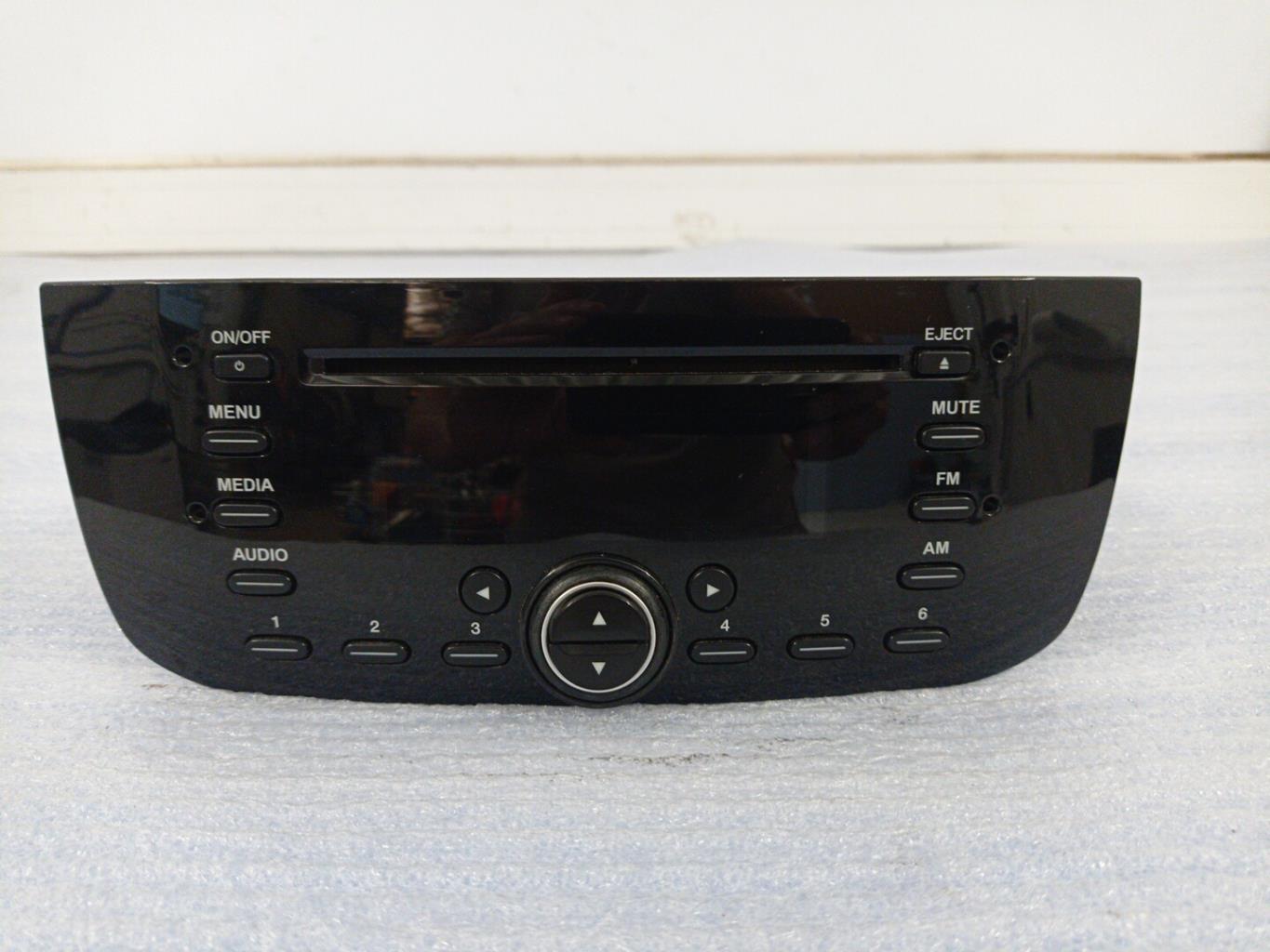 Autoradio originale FIAT PUNTO EVO 3 Diésel - 1