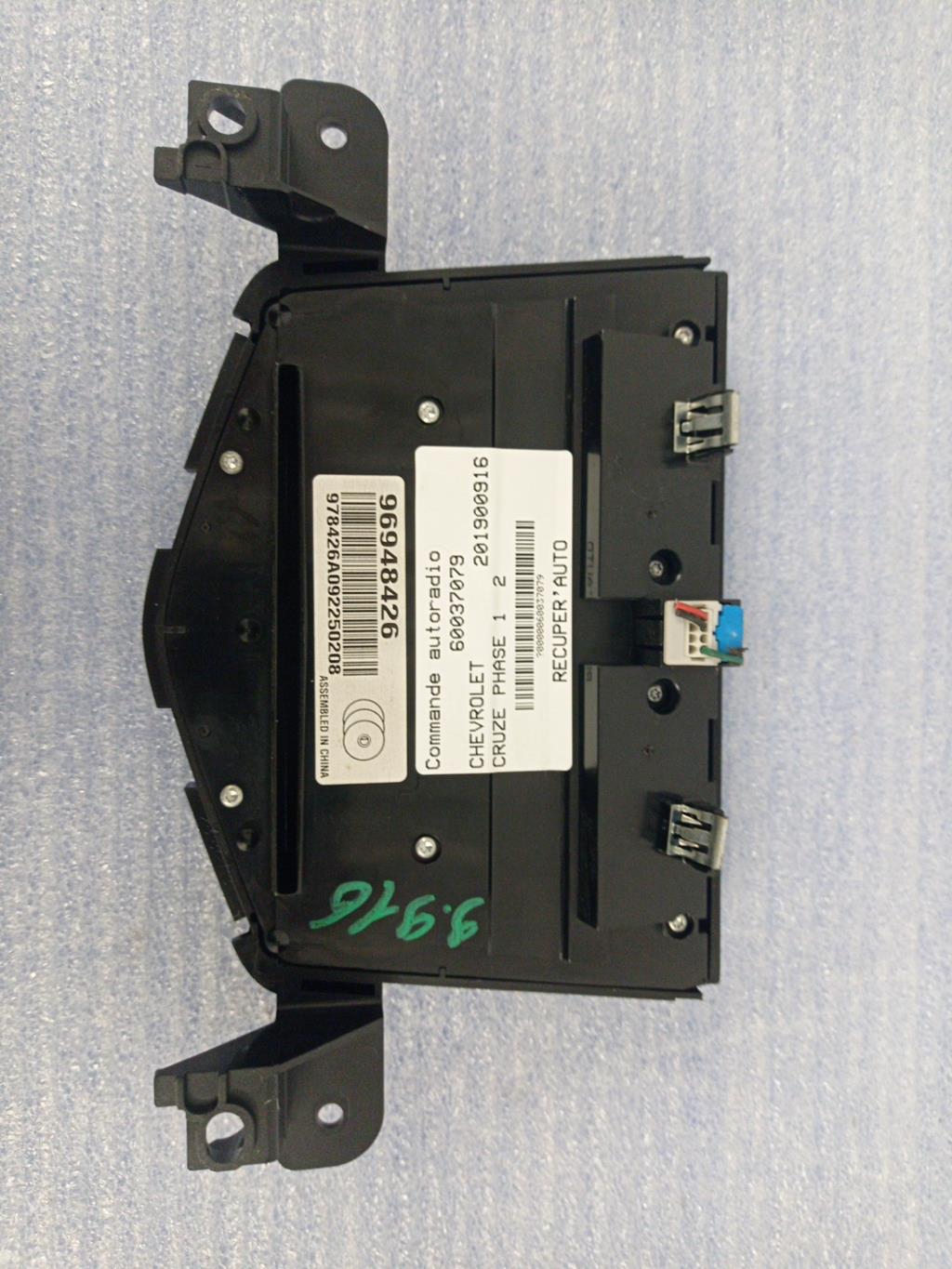 Commande autoradio CHEVROLET CRUZE PHASE 1 Diesel - 1