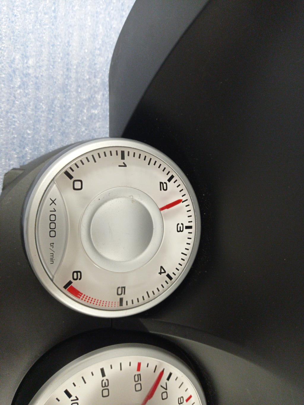 Compteur CITROEN C8 Diesel - 1