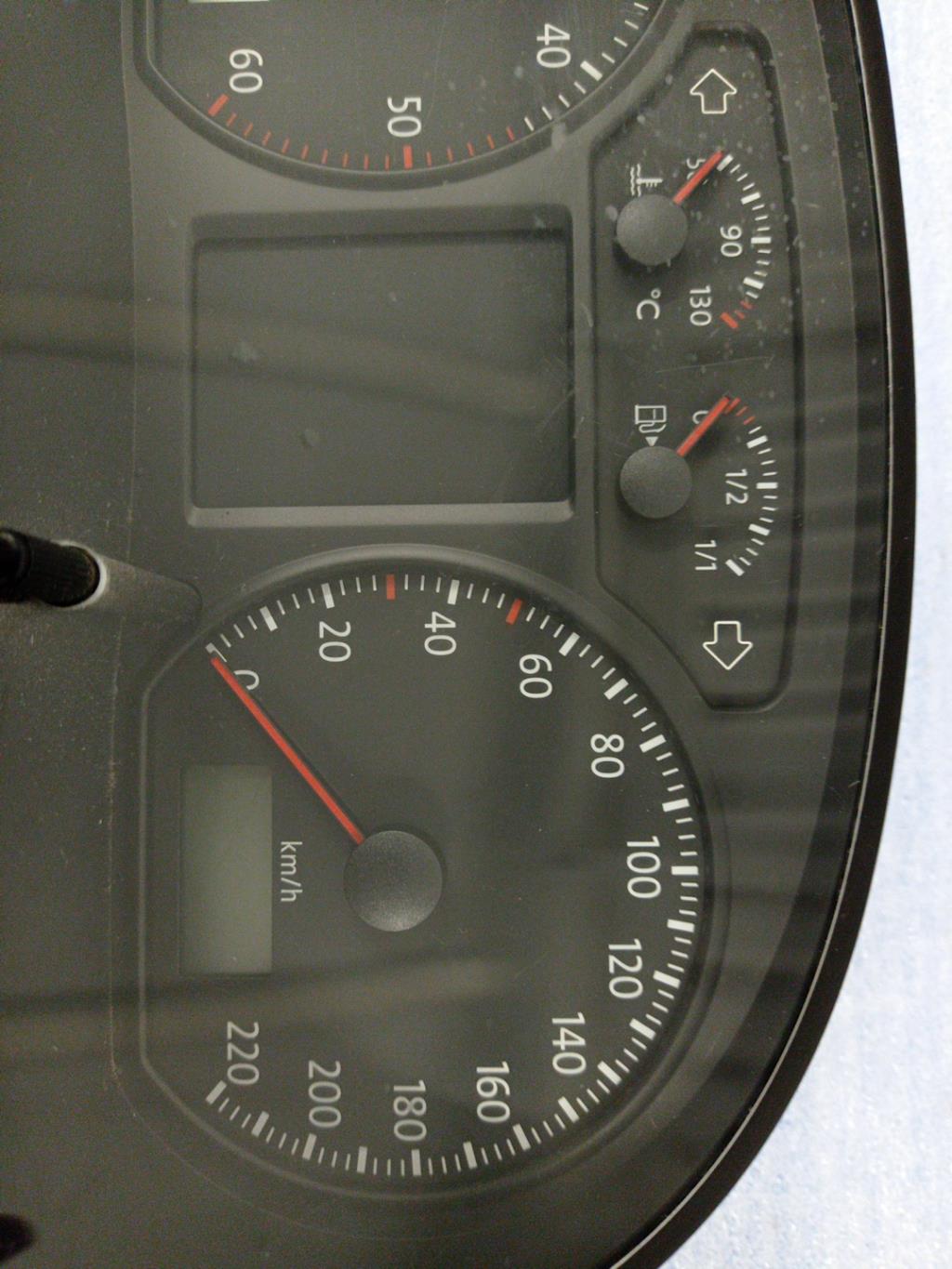 Compteur VOLKSWAGEN POLO 4 PHASE 2 Diesel - 1