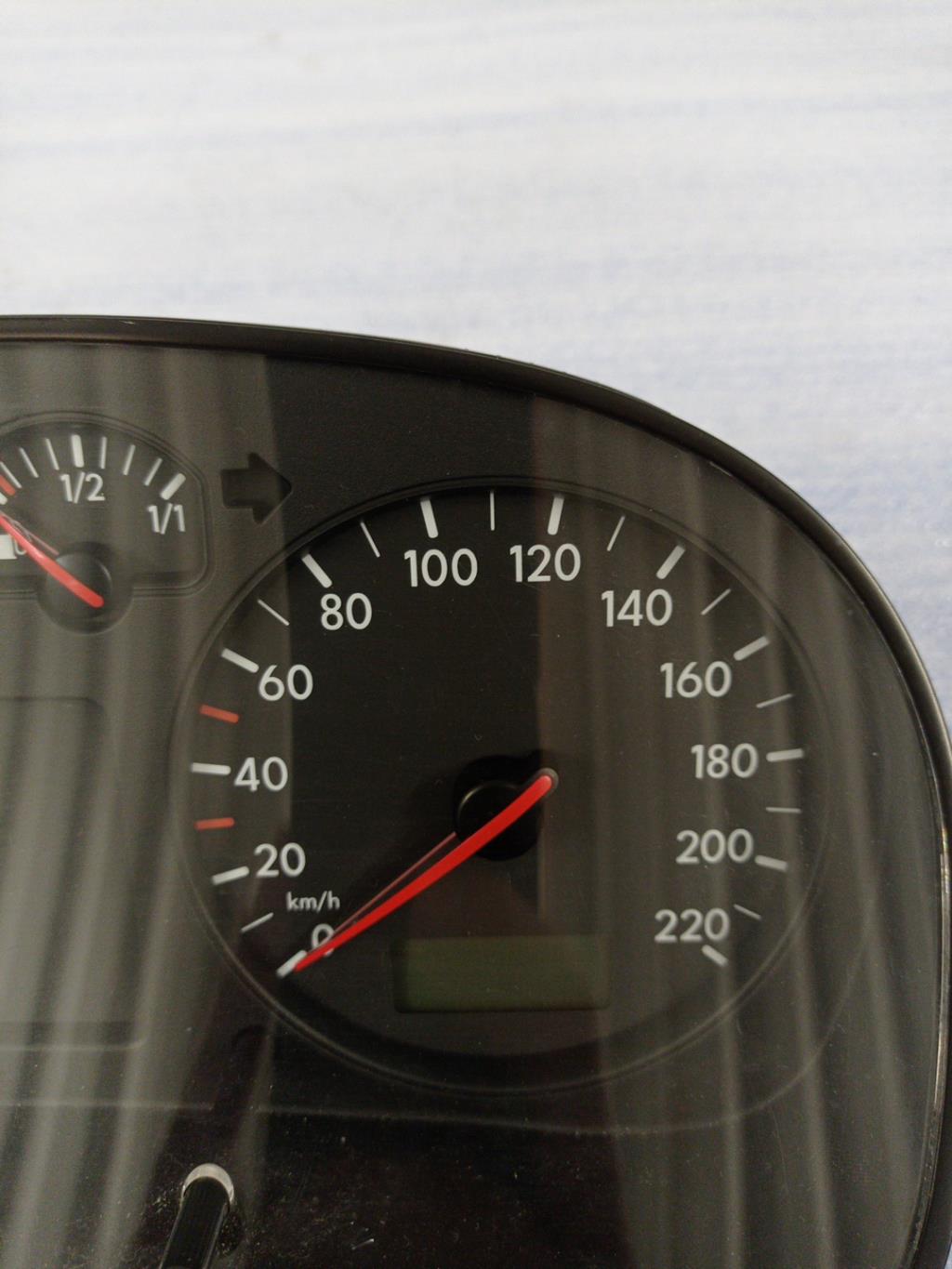Compteur VOLKSWAGEN GOLF 4 Diesel - 1