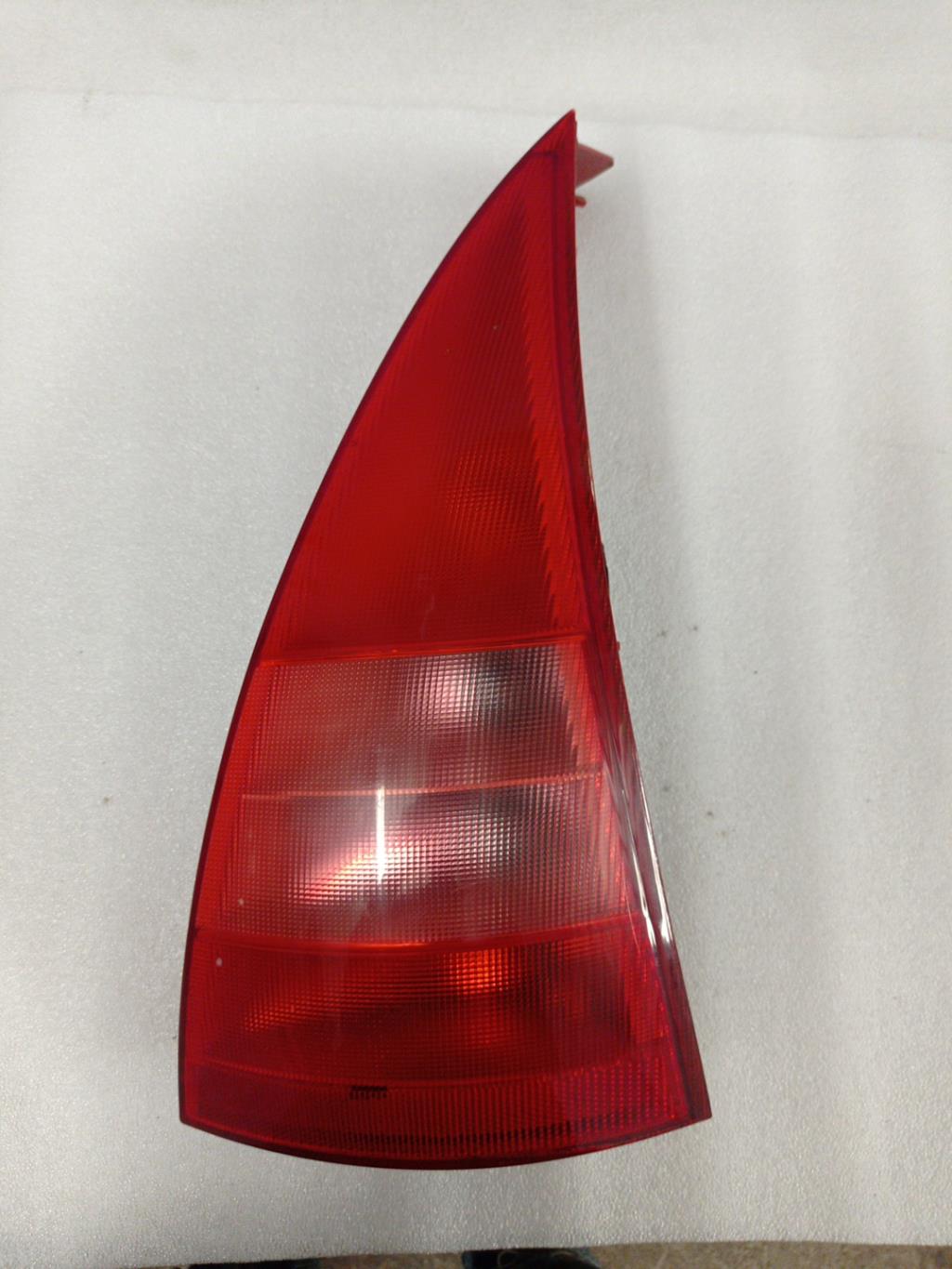 Fanale posteriore principale destro (luci) CITROEN C3 1 PHASE 1 Gasolina - 1