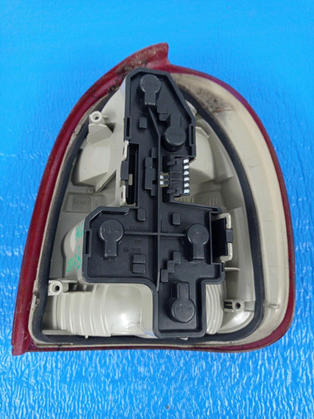 Fanale posteriore principale sinistro (luci) OPEL CORSA B PHASE 1 Gasolina - 1