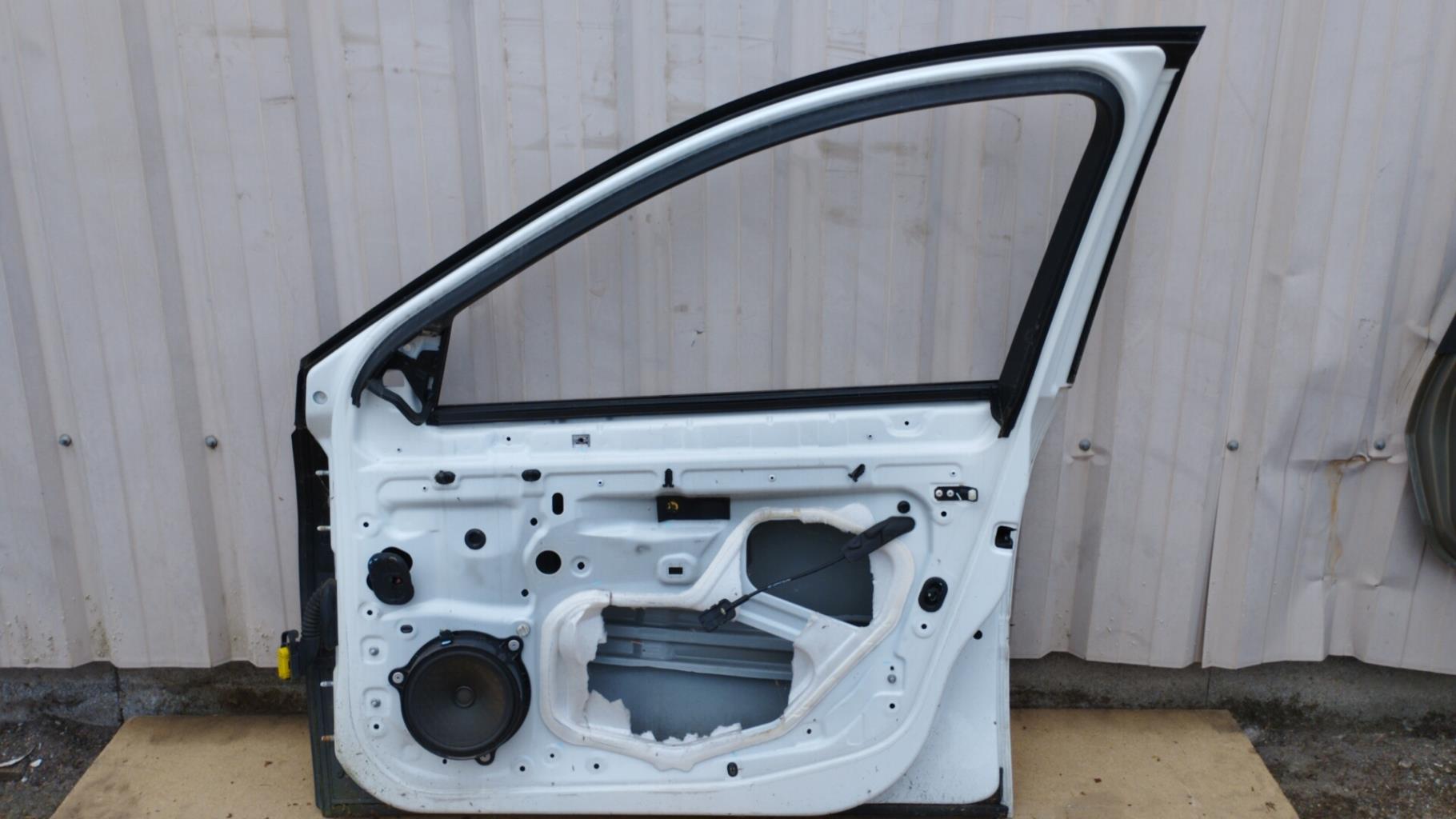 Portiera anteriore destra RENAULT LAGUNA 1 PHASE 1 Gasolina - 1