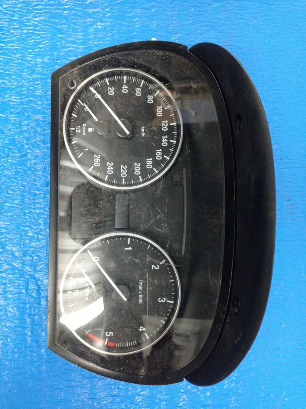 Compteur BMW SERIE 3 E90 PHASE 1 Diesel - 1
