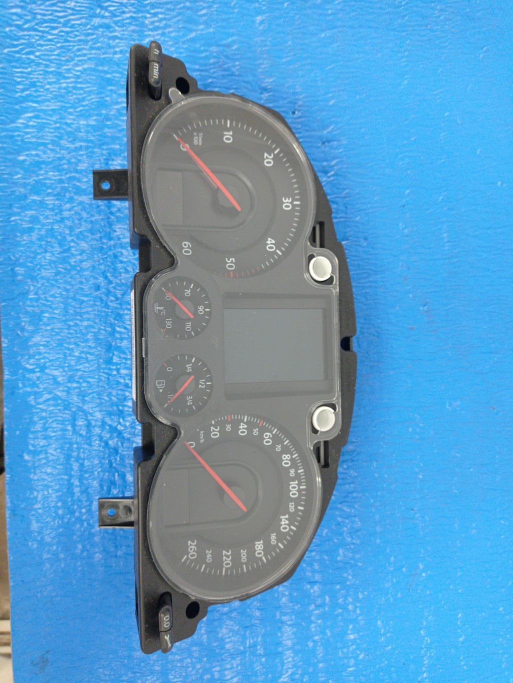 Compteur VOLKSWAGEN PASSAT 5 Diesel - 1