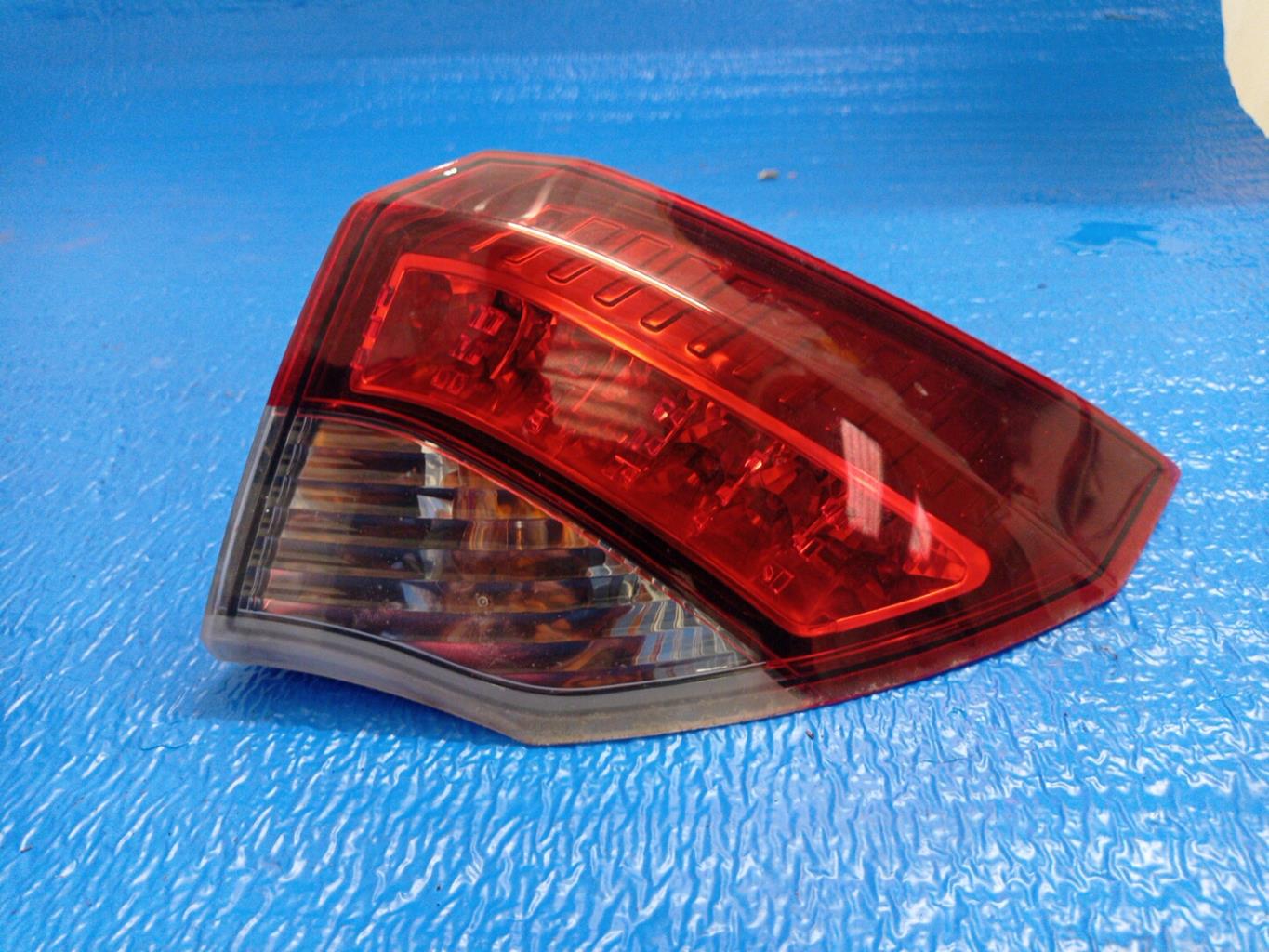 Fanale posteriore principale destro (luci) RENAULT LAGUNA 3 PHASE 1 Diésel - 1