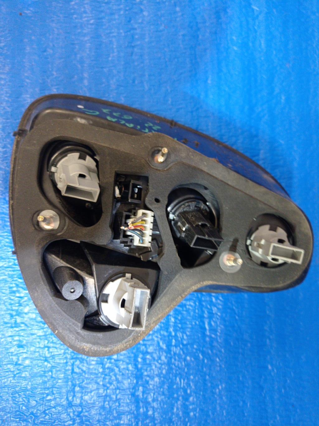 Fanale posteriore principale sinistro (luci) FIAT MULTIPLA PHASE 1 Diésel - 1