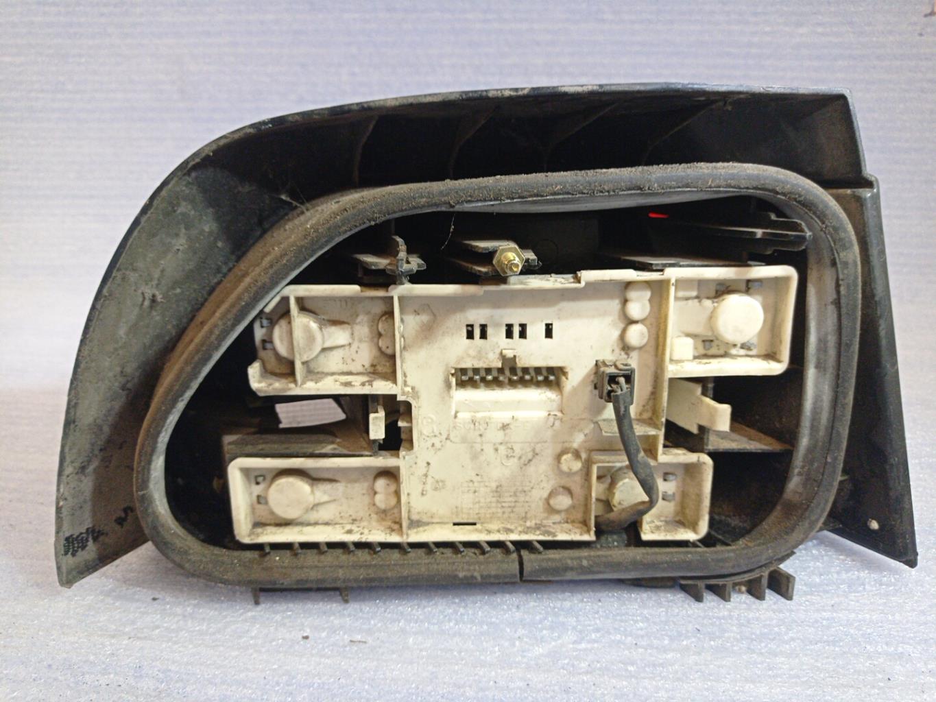 Fanale posteriore principale sinistro (luci) RENAULT CLIO 1 PHASE 1 Gasolina - 1