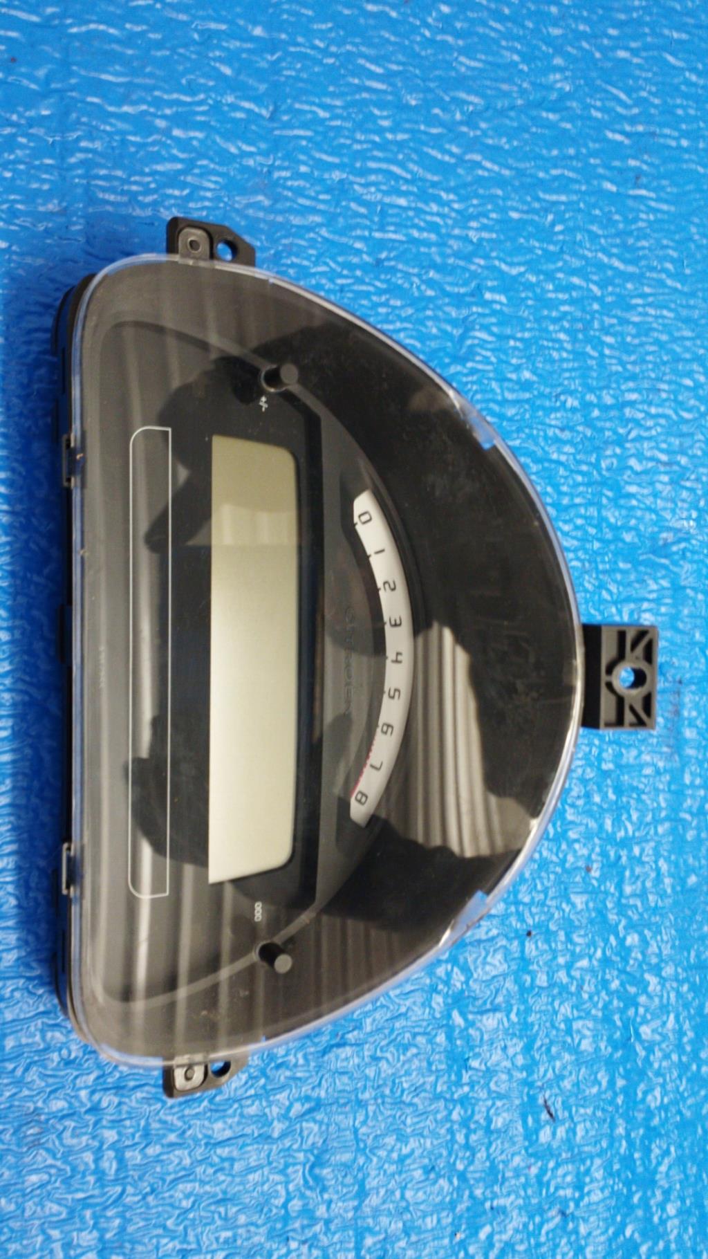 Compteur CITROEN C2 PHASE 1 Essence - 1