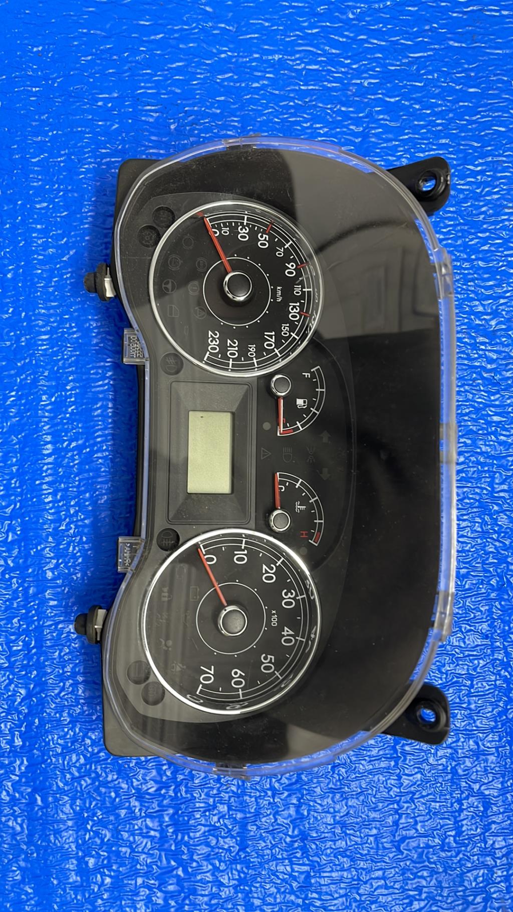 Tachimetro FIAT GRANDE PUNTO Gasolina - 1