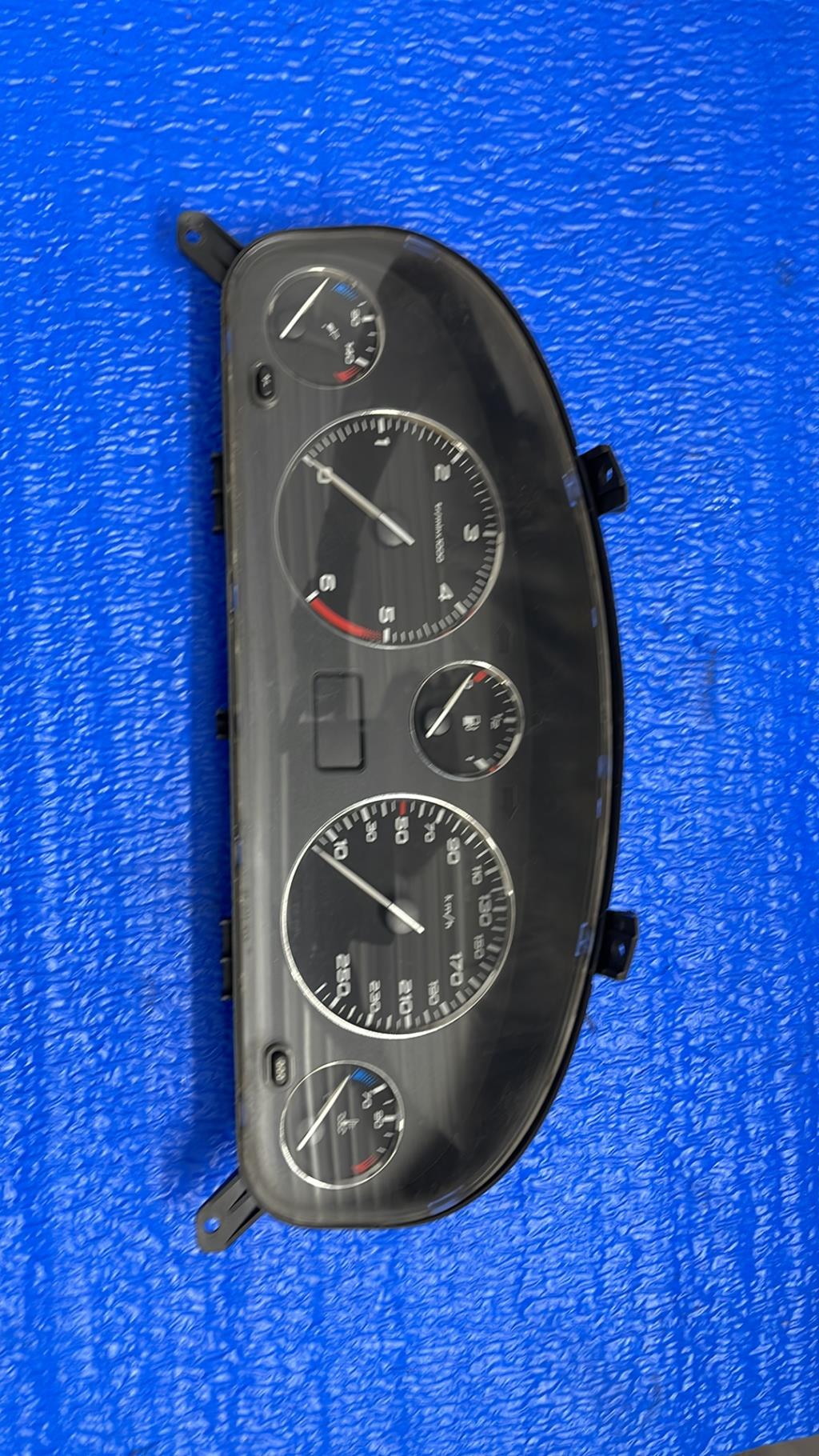Compteur PEUGEOT 406 PHASE 2 Diesel - 1