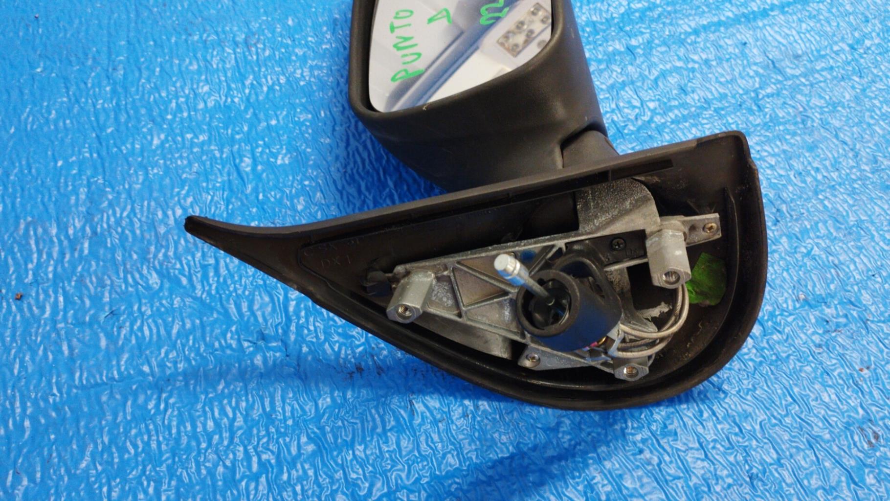 Specchietto retrovisore destro FIAT PUNTO 1 PHASE 2 Gasolina - 1