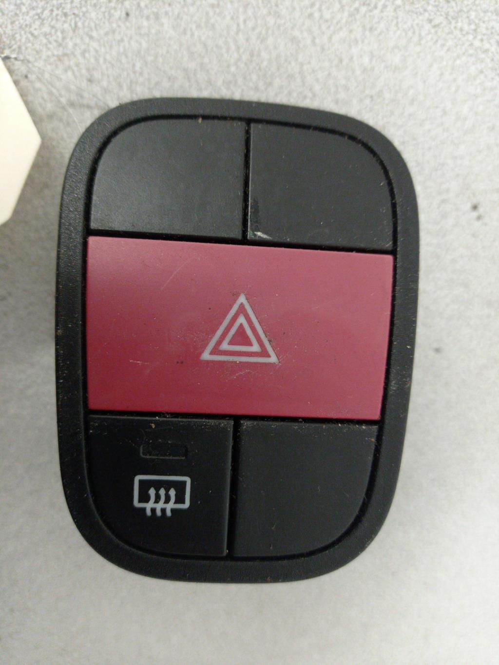 Bouton de warning CITROEN NEMO Diesel - 1