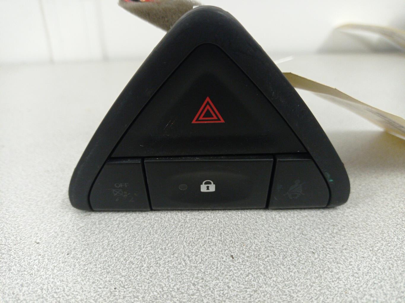 Bouton de warning RENAULT KOLEOS 1 PHASE 3 Diesel - 1
