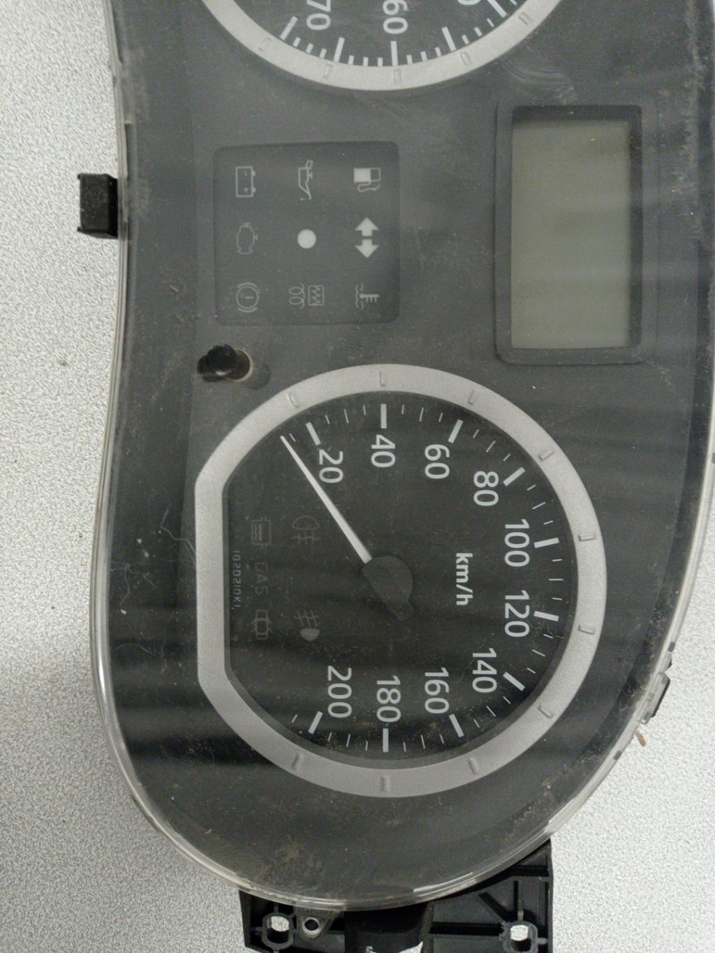 Compteur DACIA LOGAN MCV 1 PHASE 1 BREAK Diesel - 1