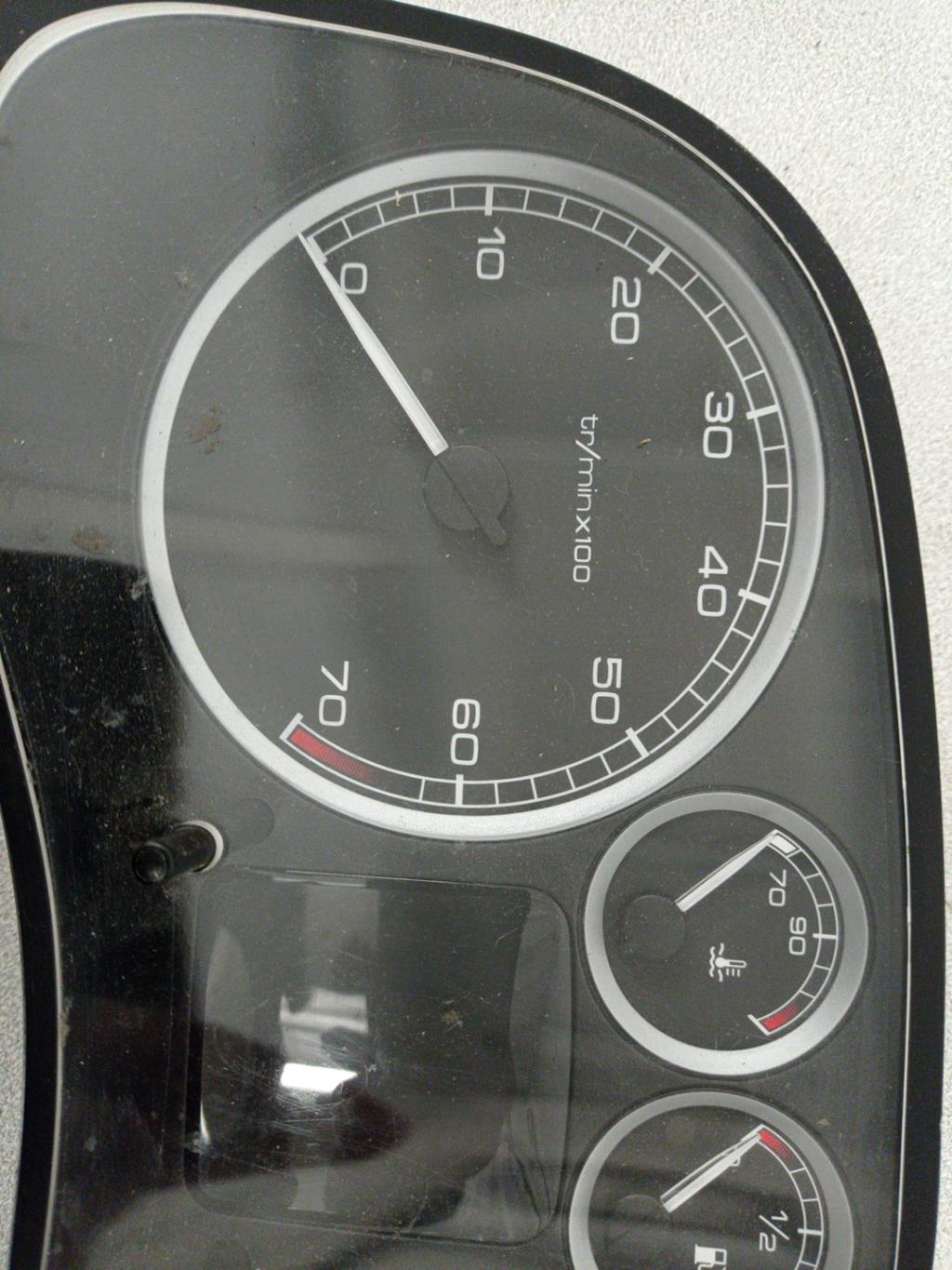 Compteur PEUGEOT 307 PHASE 1 Essence - 1