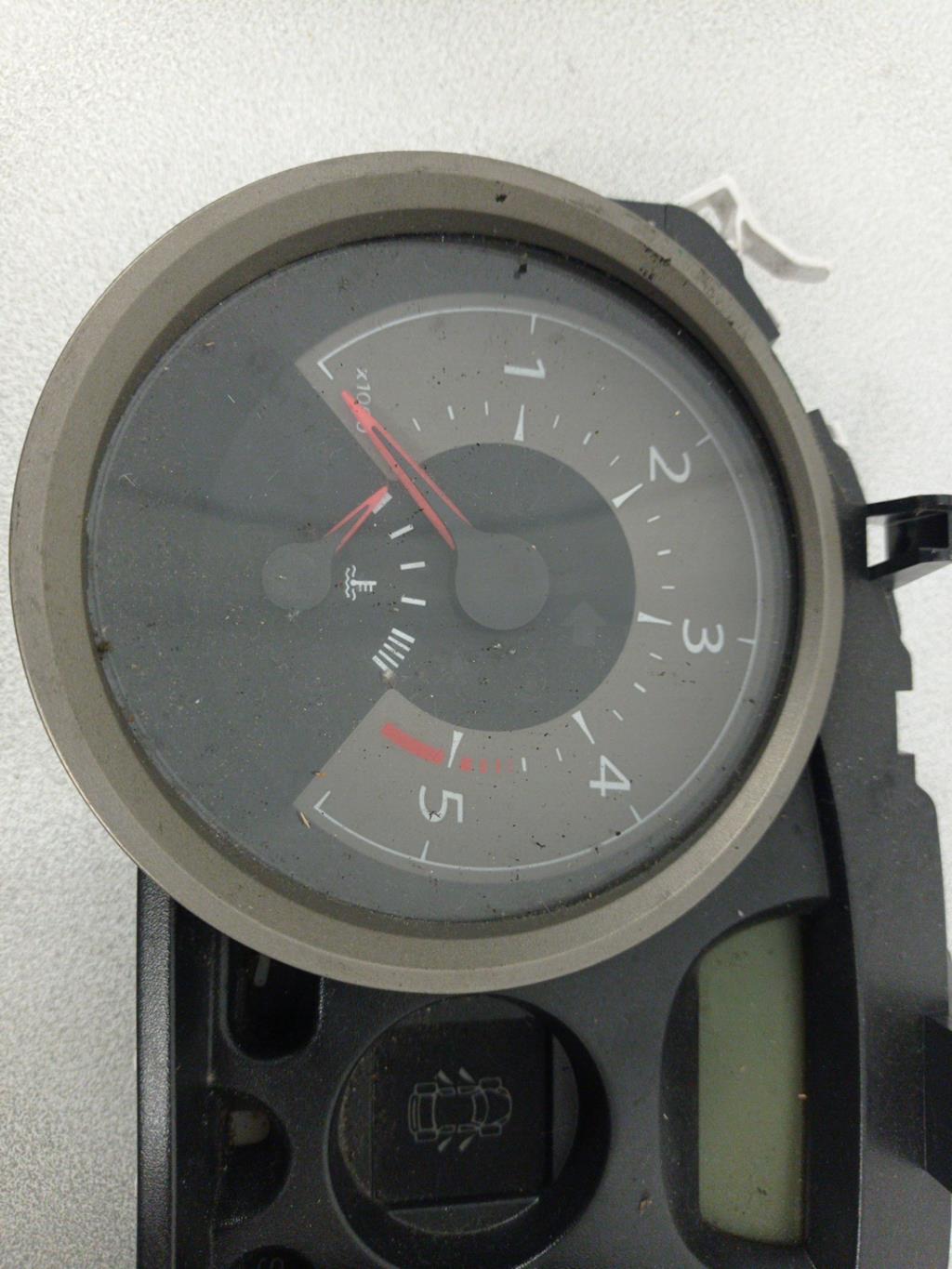 Compteur RENAULT MEGANE 2 PHASE 1 Diesel - 1