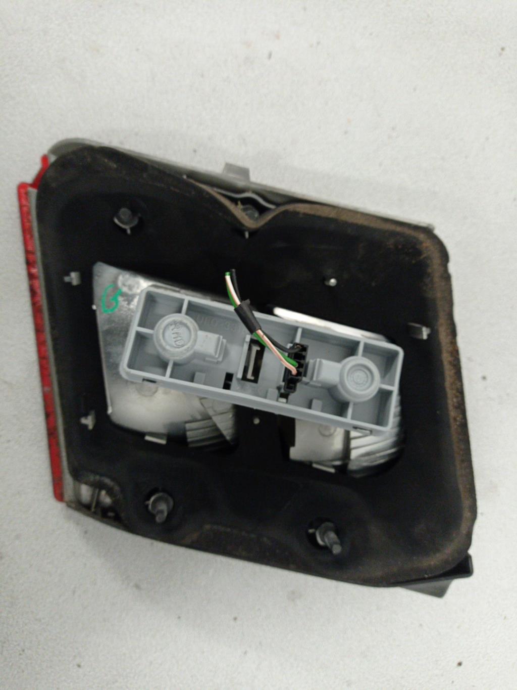 Feu arriere secondaire gauche (feux) SAAB 9.5 1 PHASE 1 Essence - 1